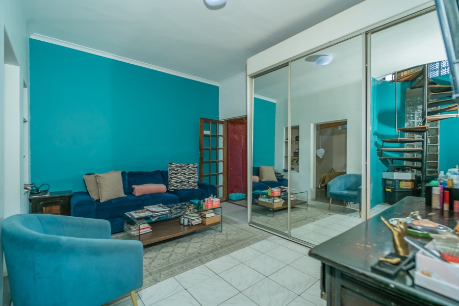 5 Bedroom Property for Sale in Bo Kaap Western Cape